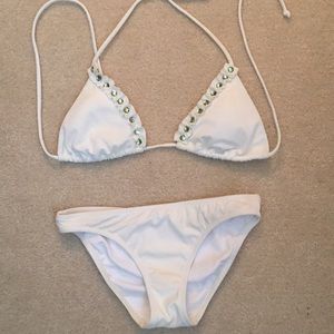 Victoria’s Secret bikini